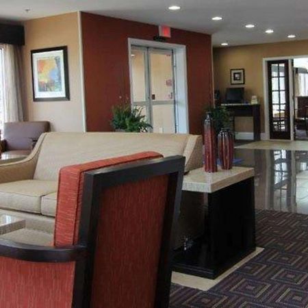 Quality Inn & Suites Greenville Near Downtown Eksteriør billede