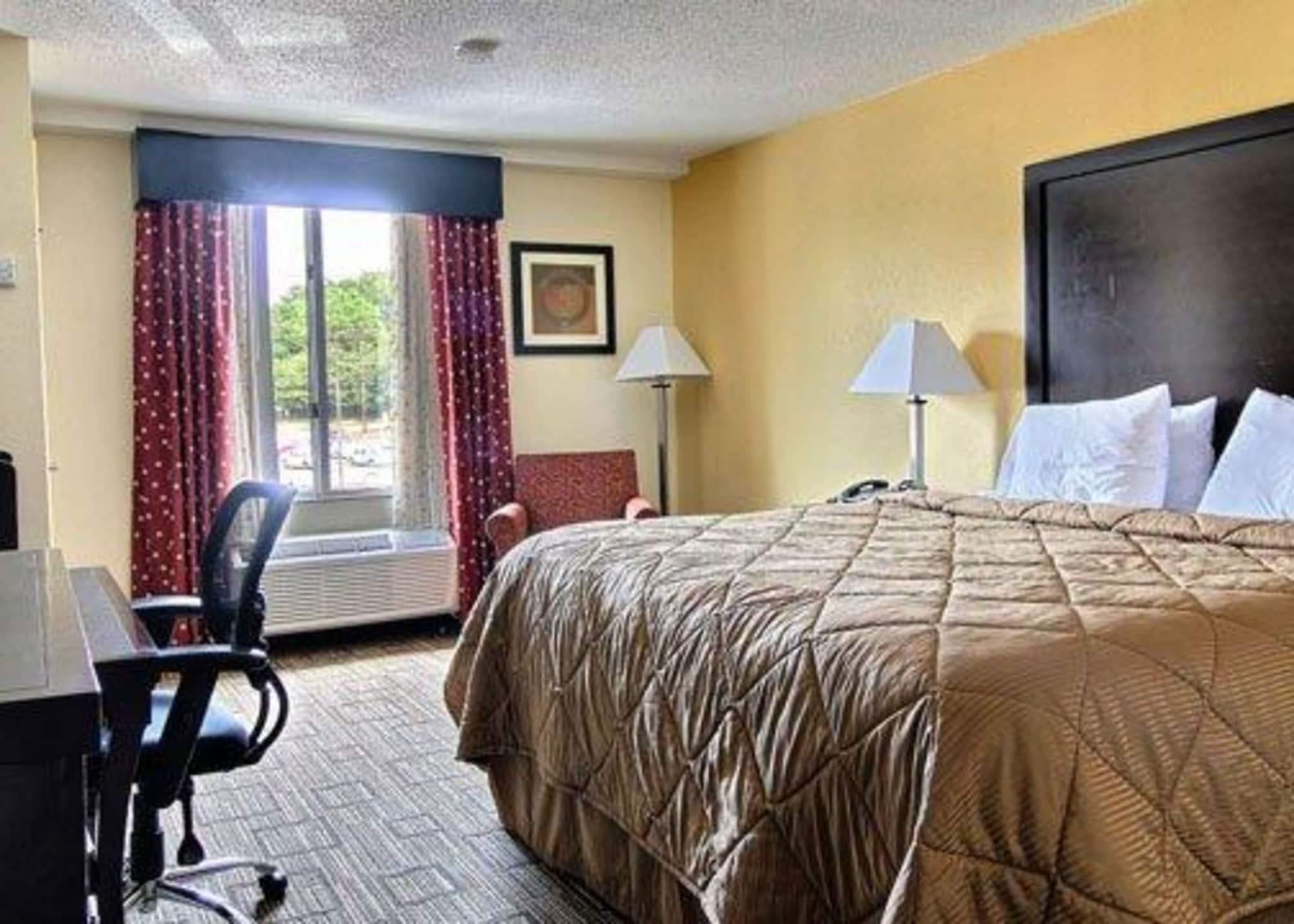 Quality Inn & Suites Greenville Near Downtown Eksteriør billede
